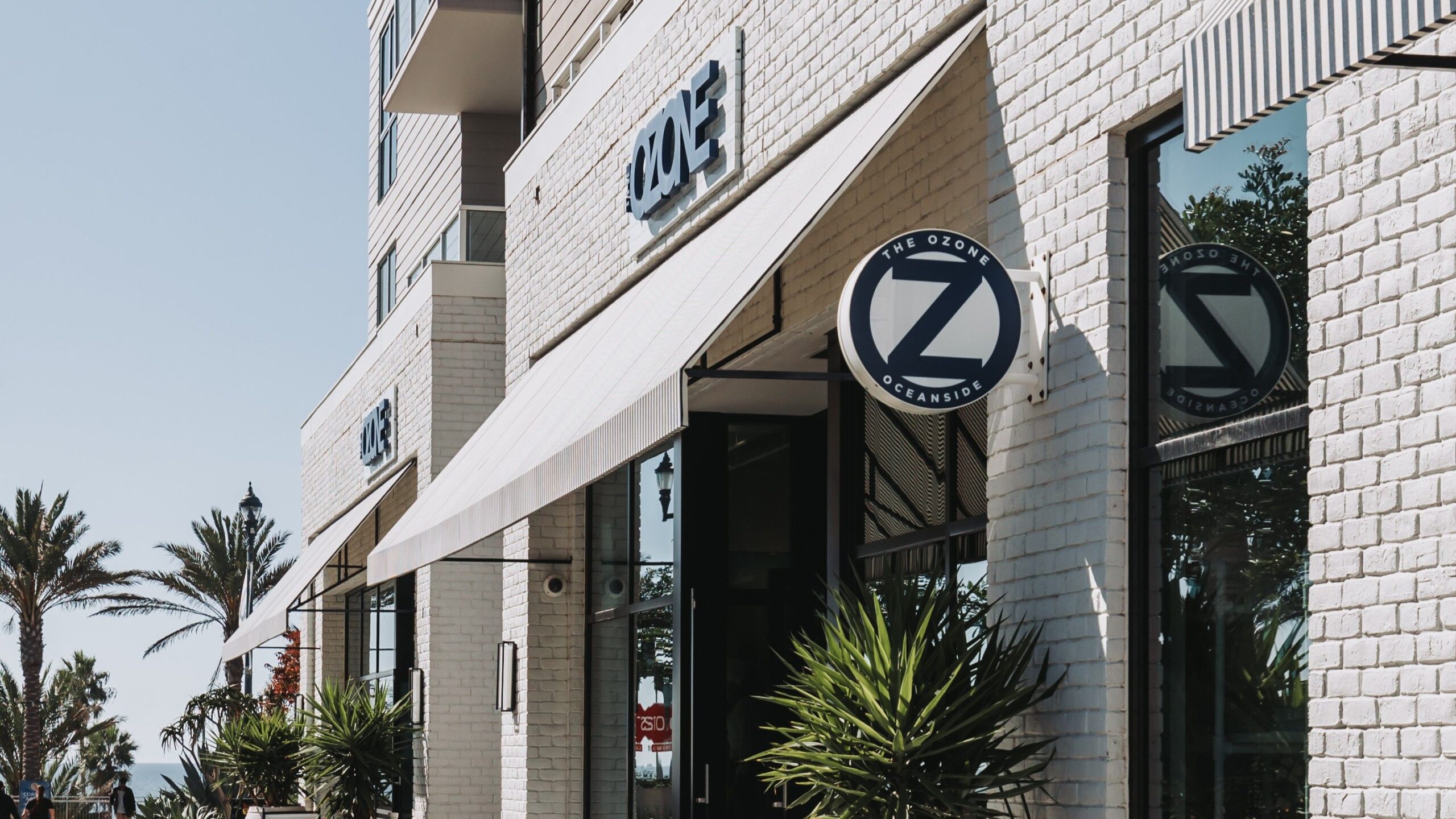 Photo of the Ozone's exterior